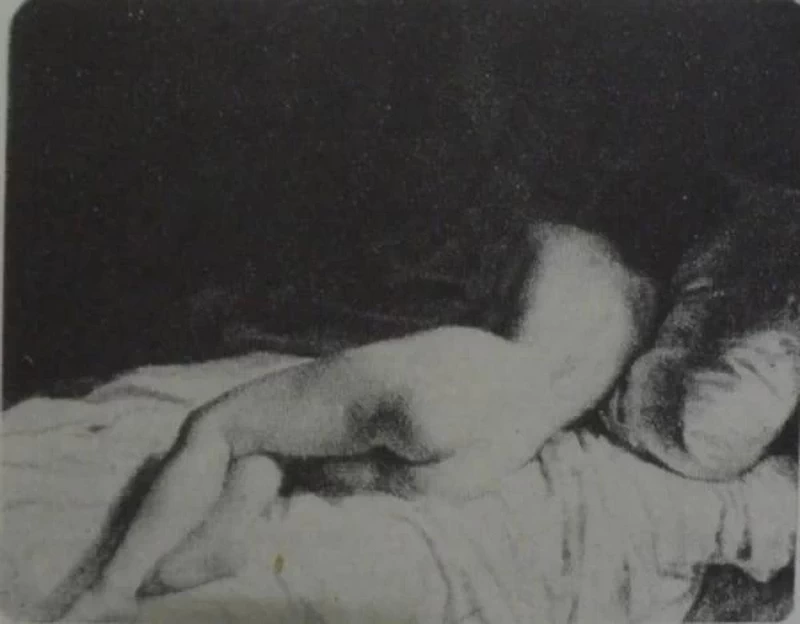 Nudo di donna sdraiato da tergo - Accademia di Belle Arti di Brera